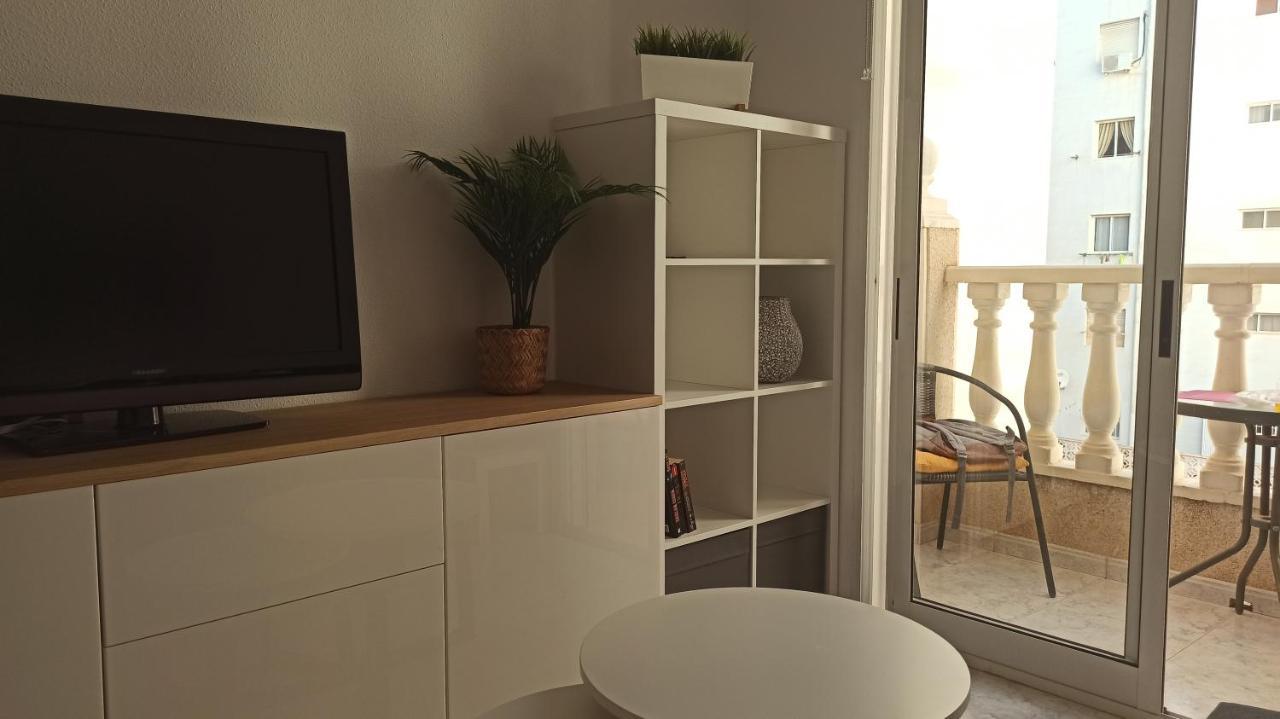 Apartment Only 250M From The Beach Los Locos Torrevieja Exterior foto