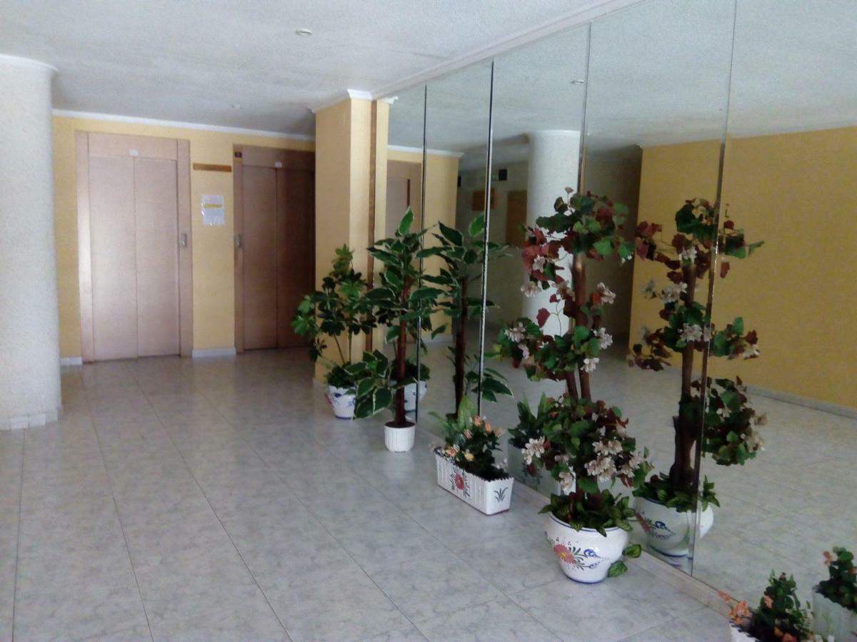 Apartment Only 250M From The Beach Los Locos Torrevieja Exterior foto